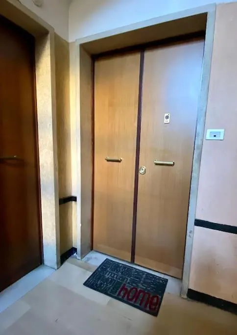 Lovely Apartment Near Metro A Re Di Roma 0*, Rome